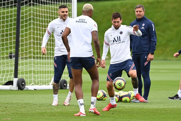 Zuschauer freuen sich auf die neue Saison der Champions League